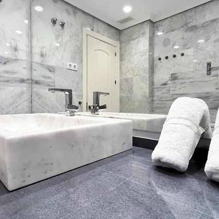 Mshome Oasis Premium En El Mar Apartment
