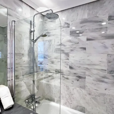 Mshome Oasis Premium En El Mar Apartment Benalmadena