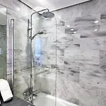 Mshome Oasis Premium En El Mar Appartamento Benalmádena