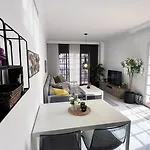 Mshome Oasis Premium En El Mar Benalmádena